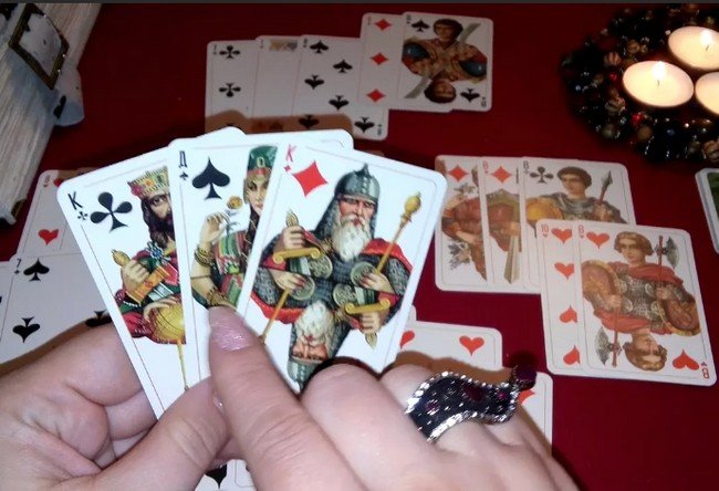 гадание на 3 короля на игральных картах